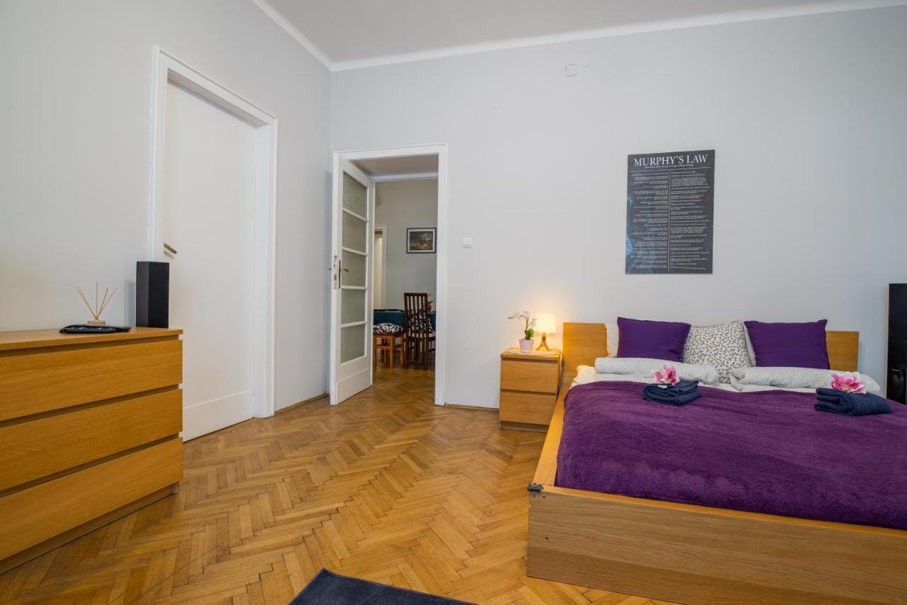 Kings Neighbor. Apartment 600 Meters From Castle Krasków Exterior foto